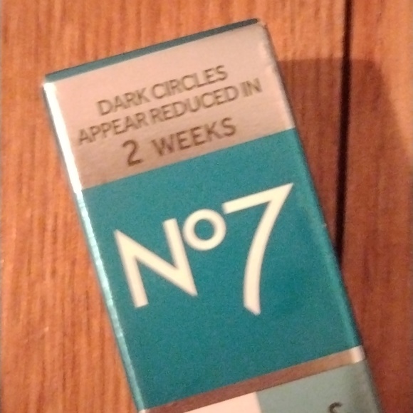 NWT NIB No. 7 Protect & Perfect Advanced Eye cream - Picture 5 of 5